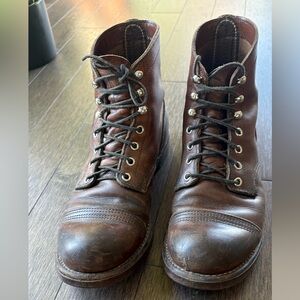 Red Wing Heritage Iron Ranger Boots, Men’s Size 8, Colour Amber